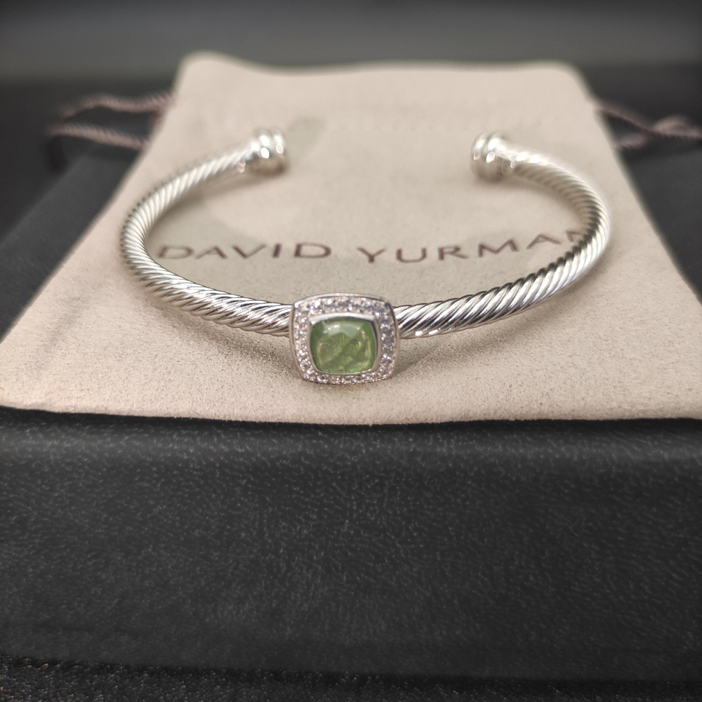 David Yurman 4mm square diamond buttonhole green diamond bracelet